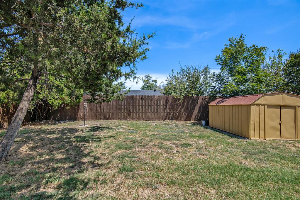 7320 Strawberry Way Property Photo 24
