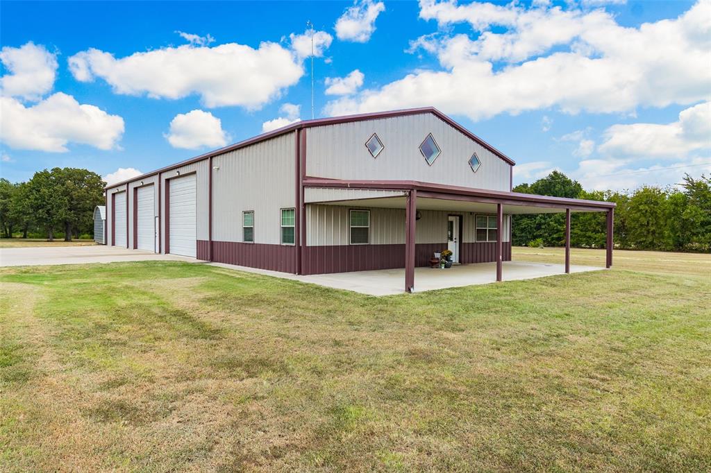652 Rs County Road 4252 Property Photo 1