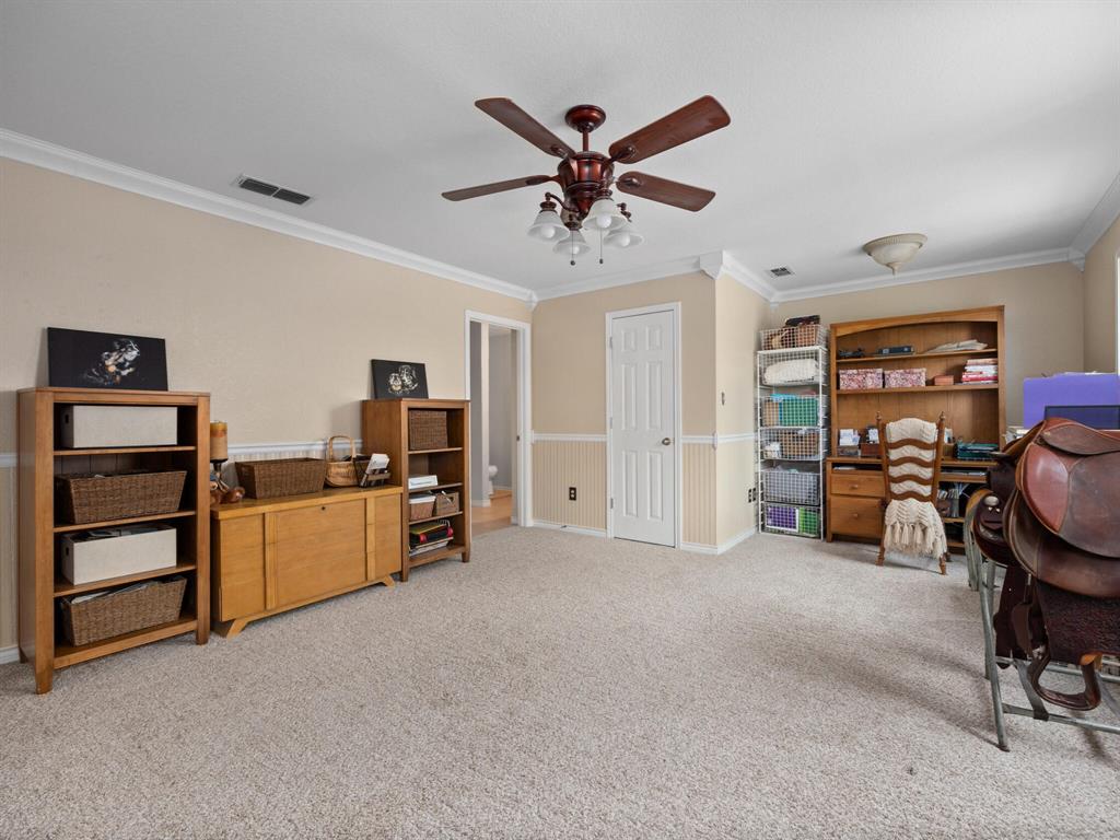 5850 Mineral Wells Highway Property Photo 20