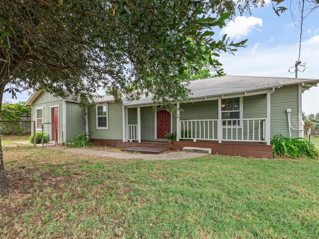 5850 Mineral Wells Highway Property Photo 34