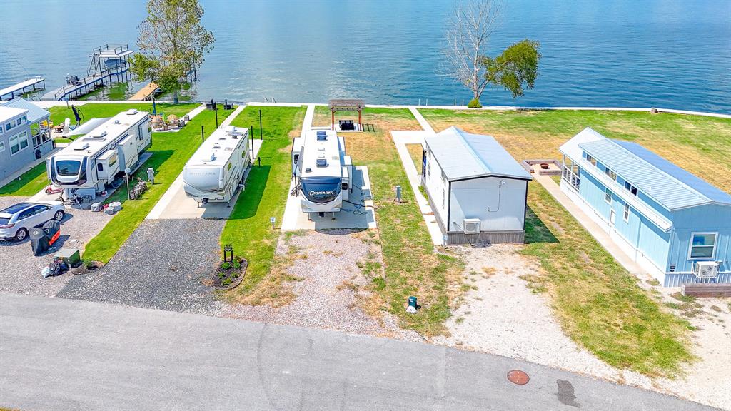 6452 Peninsula Road Property Photo 8