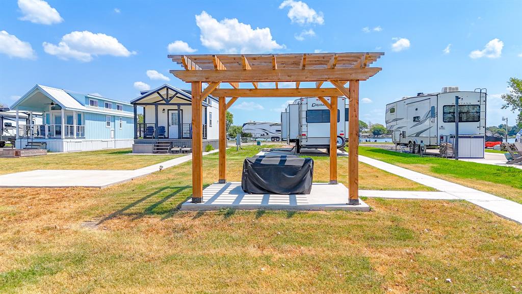 6452 Peninsula Road Property Photo 15