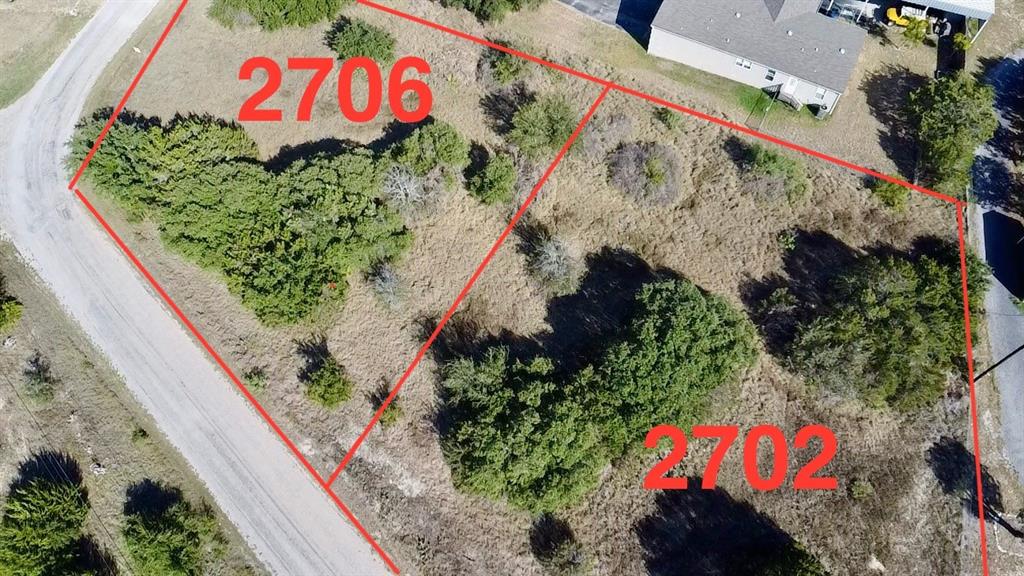 2702 Hilltop Road Property Photo 1