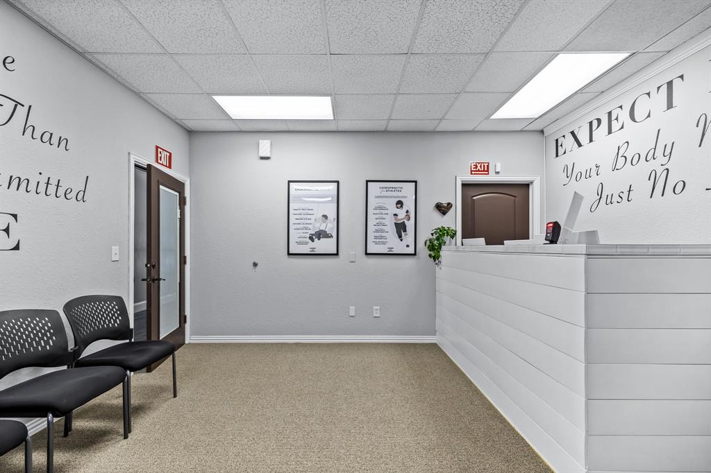 1125 S Ball Street Property Photo 4