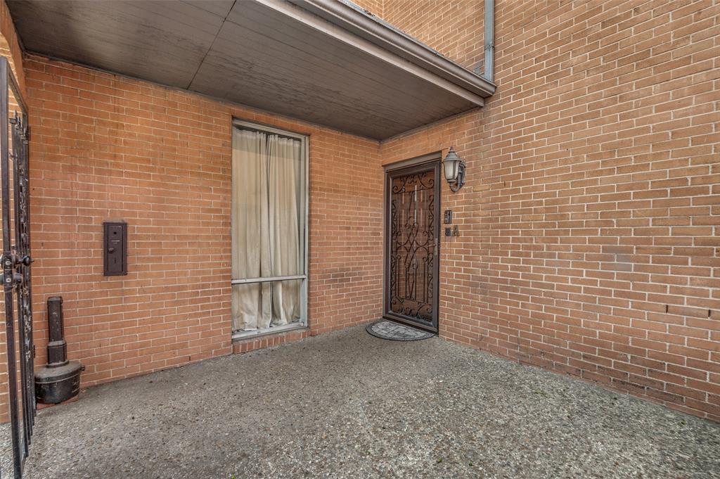 540 E Avenue J Property Photo 1