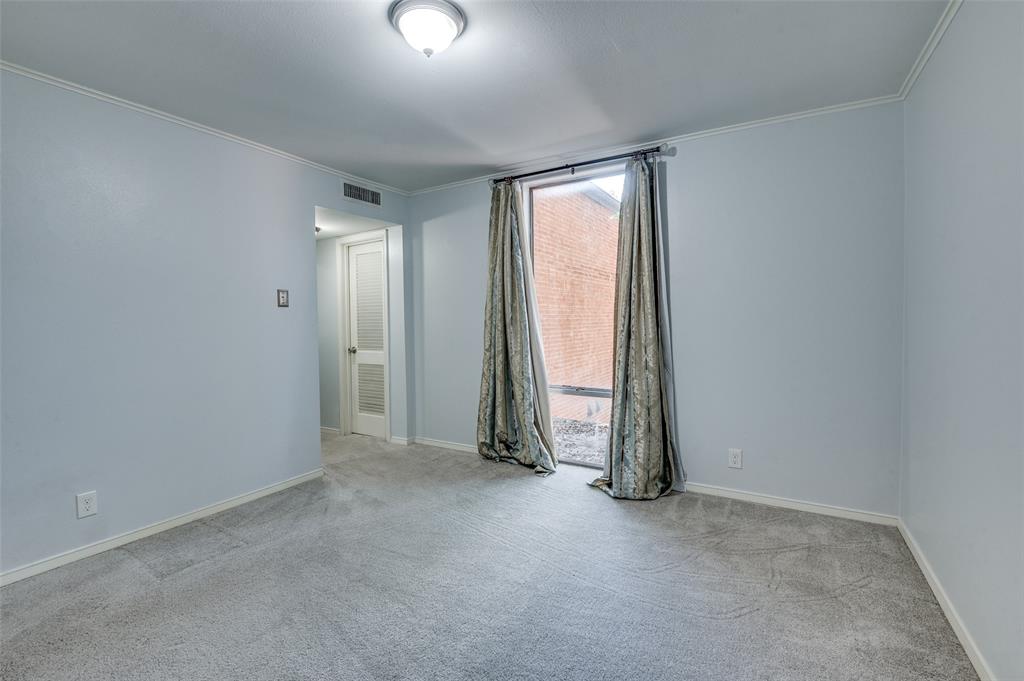 540 E Avenue J Property Photo 17