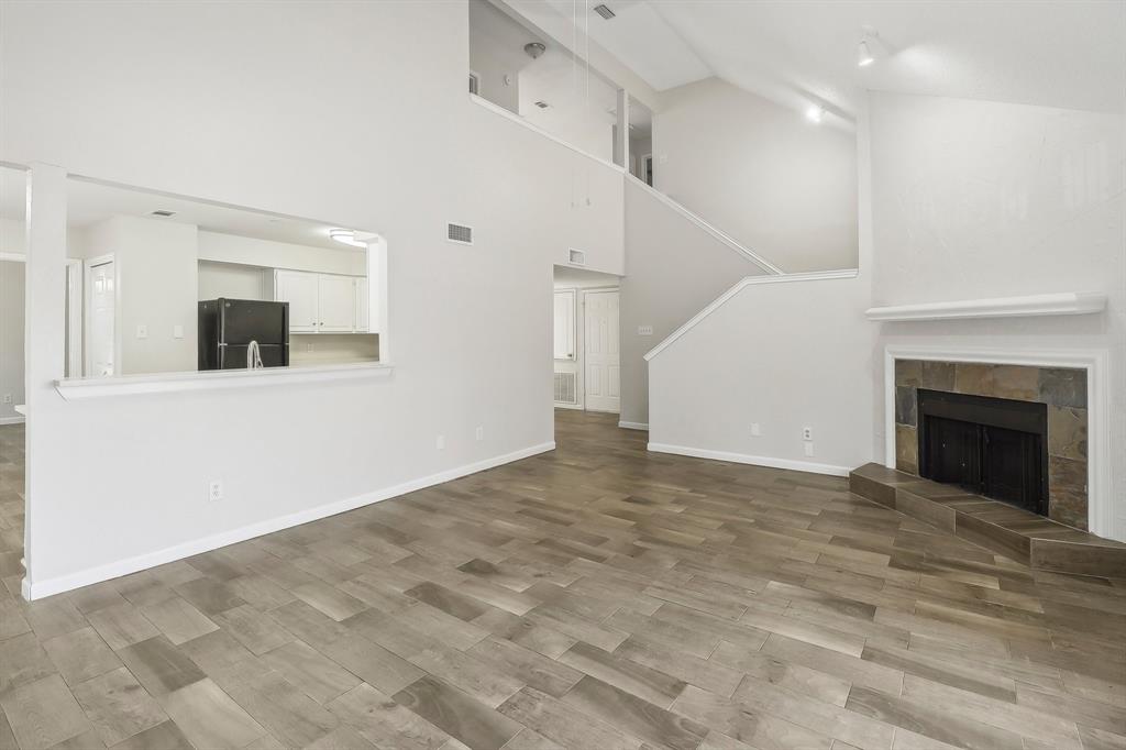 2521 Kimberly Drive Property Photo 5