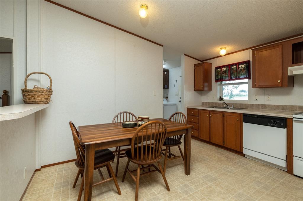 207 Lazy B Lane Property Photo 14