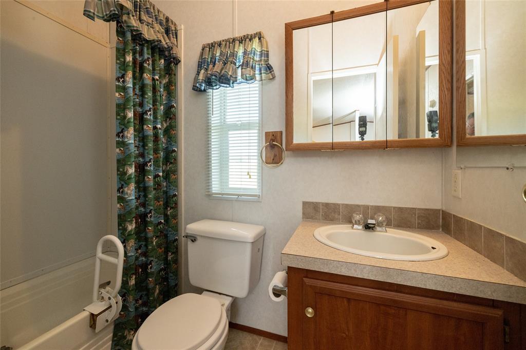 207 Lazy B Lane Property Photo 30