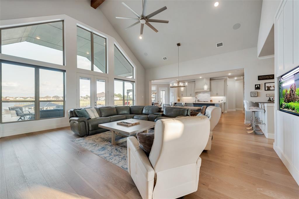 7080 The Resort Boulevard Property Photo 10