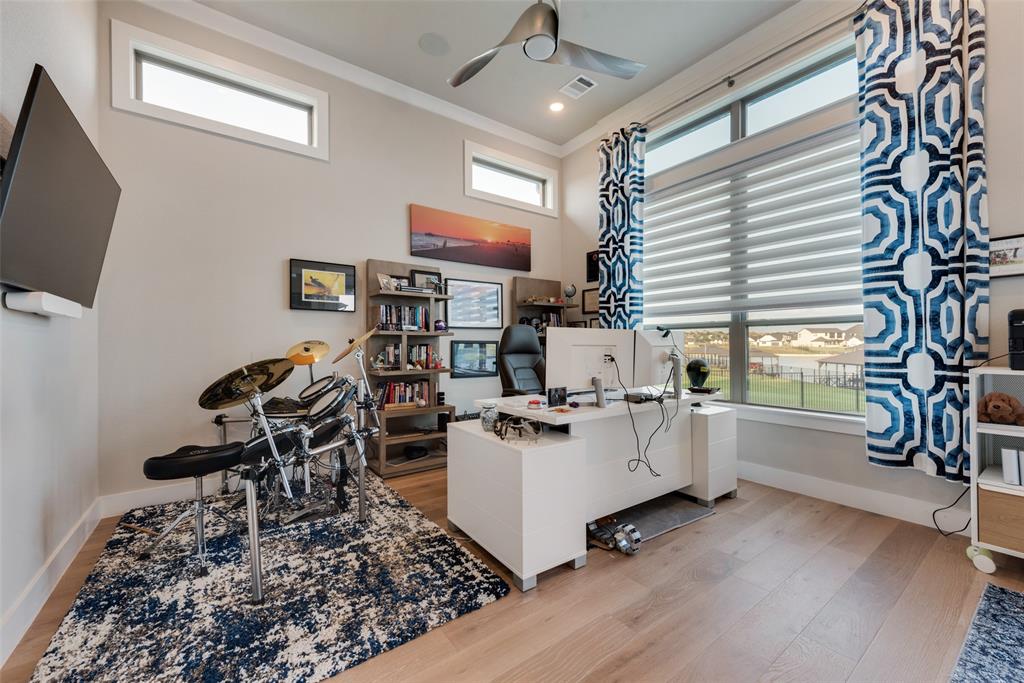 7080 The Resort Boulevard Property Photo 24