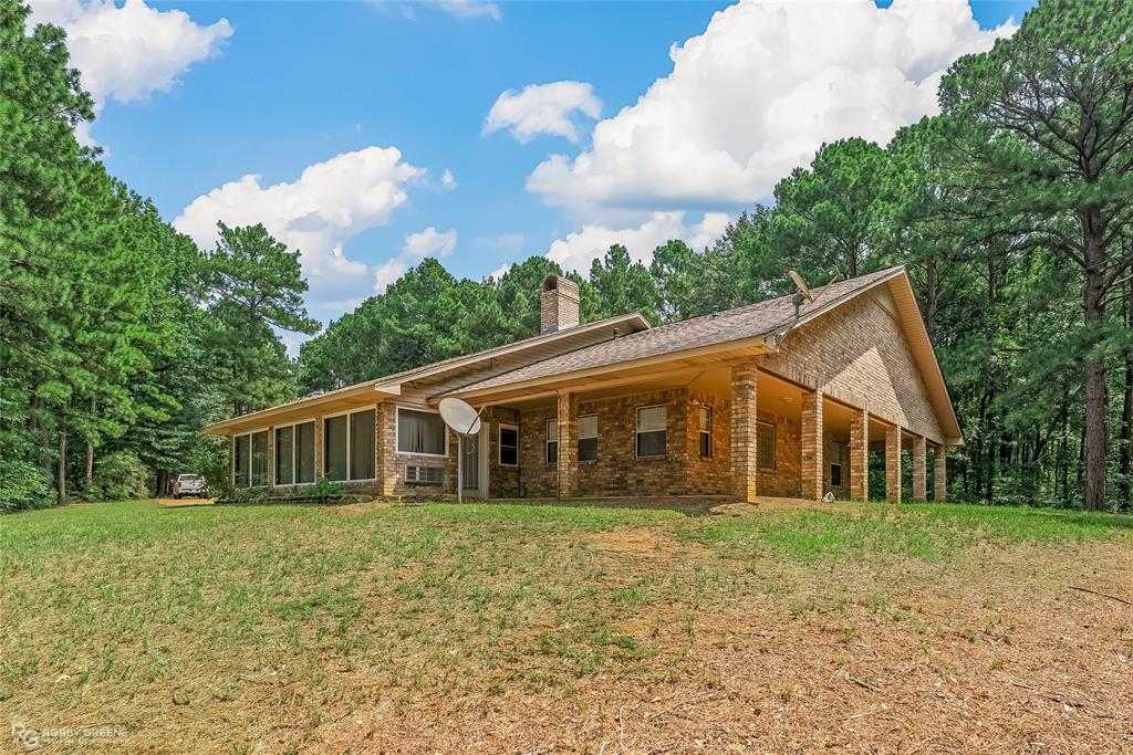 270 Lout Lane Property Photo