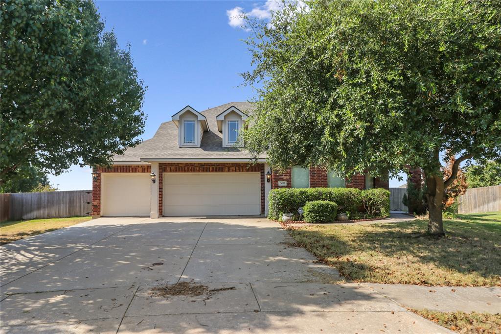 508 Glen Cove Court Property Photo 1