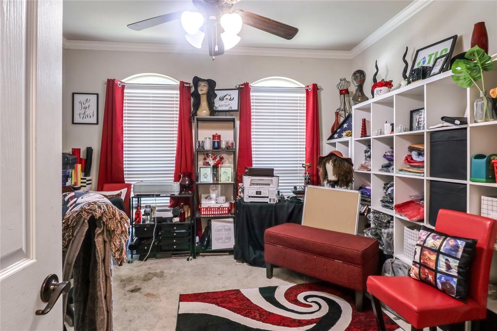 508 Glen Cove Court Property Photo 12
