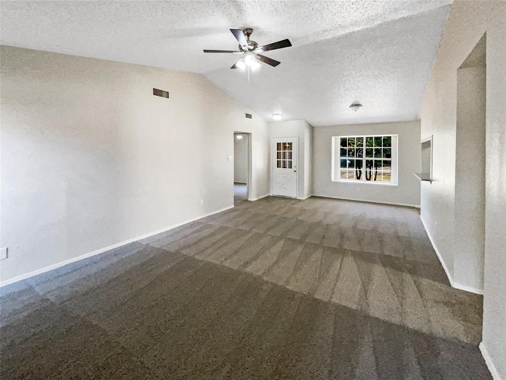 2126 Norway Drive Property Photo 13