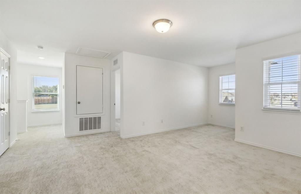 2401 Beryl Drive Property Photo 8