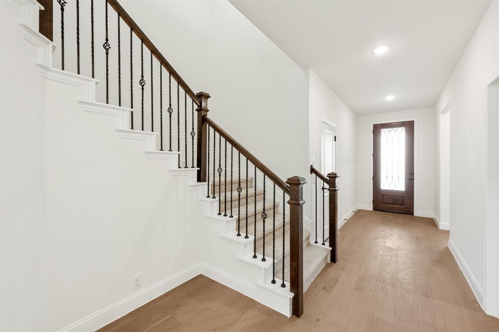124 Verbena Ridge Drive Property Photo 5