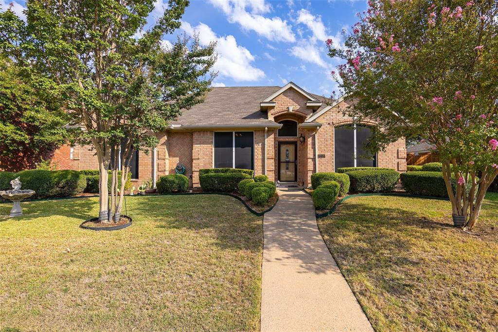 7717 Straits Drive Property Photo 1