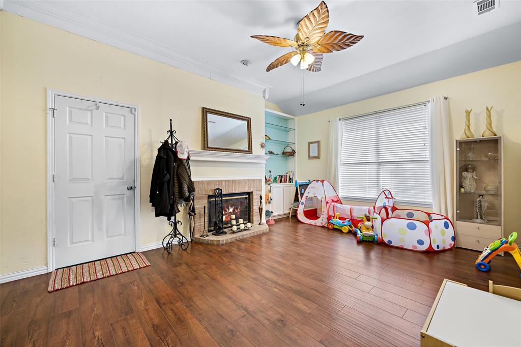 7717 Straits Drive Property Photo 14