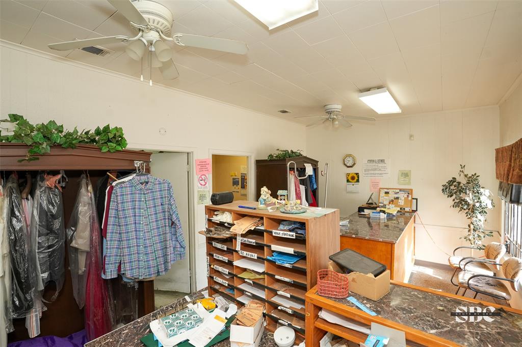 1134 N Market Street Property Photo 9