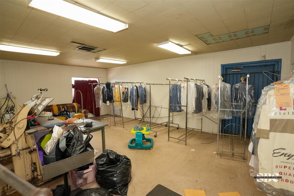 1134 N Market Street Property Photo 11