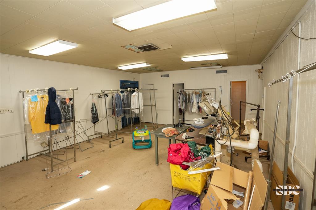 1134 N Market Street Property Photo 14
