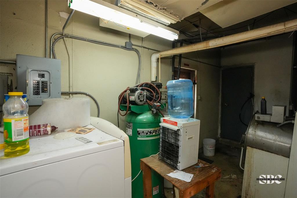 1134 N Market Street Property Photo 19
