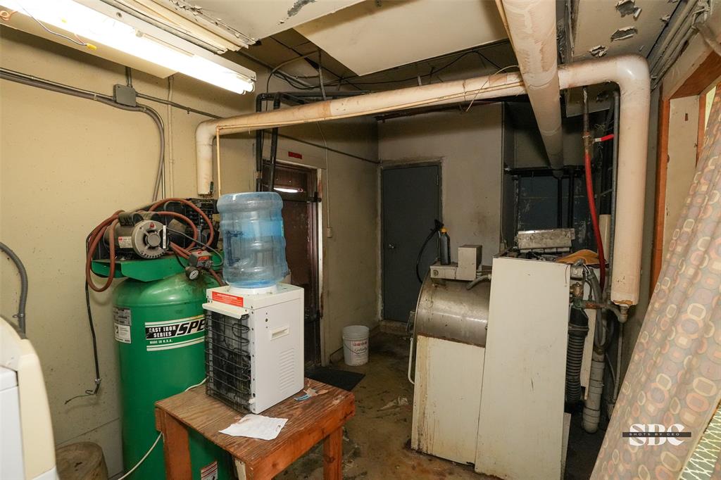 1134 N Market Street Property Photo 20