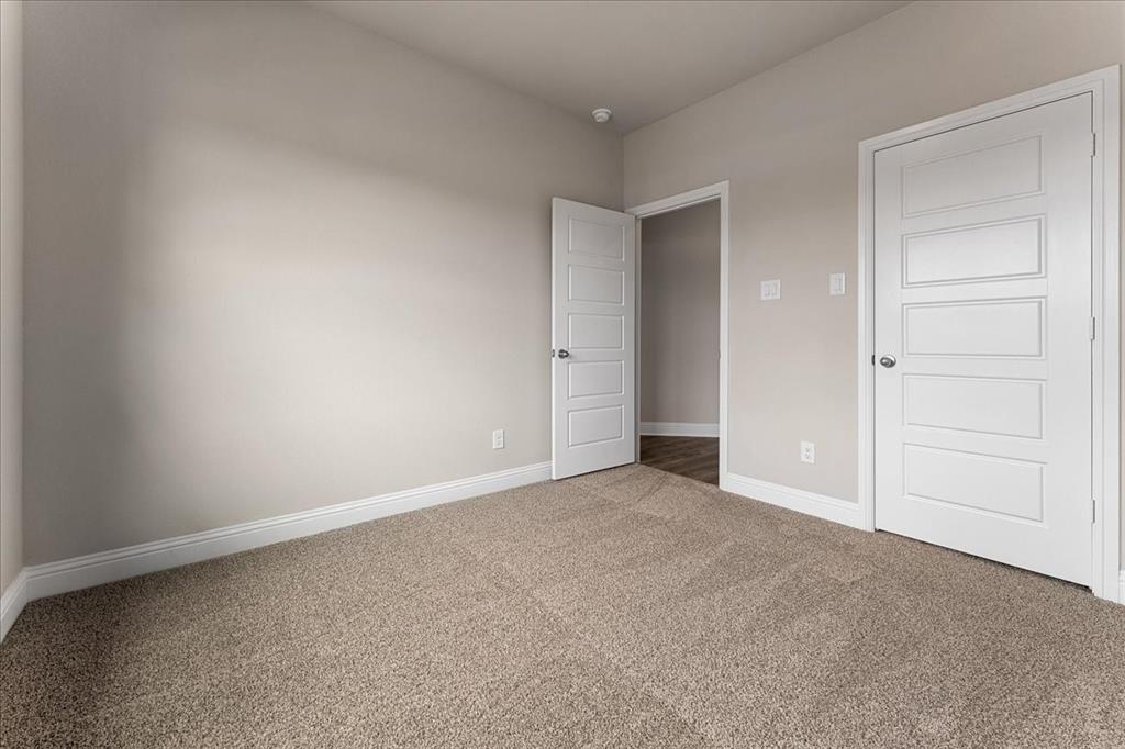 1045 Leo Lane Property Photo 31
