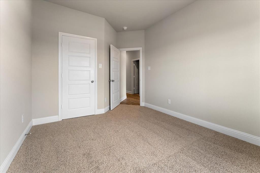 1045 Leo Lane Property Photo 33