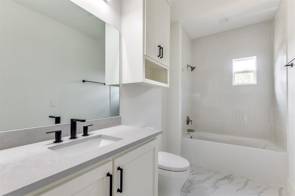 6631 Tyree Street Property Photo 19