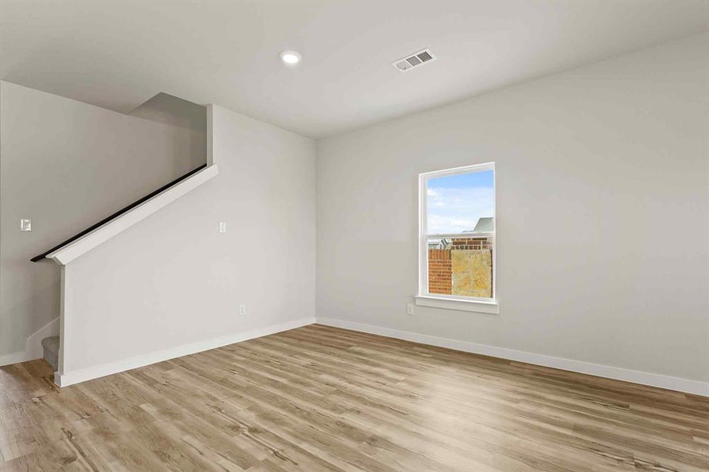 96 Palouse Street Property Photo 7