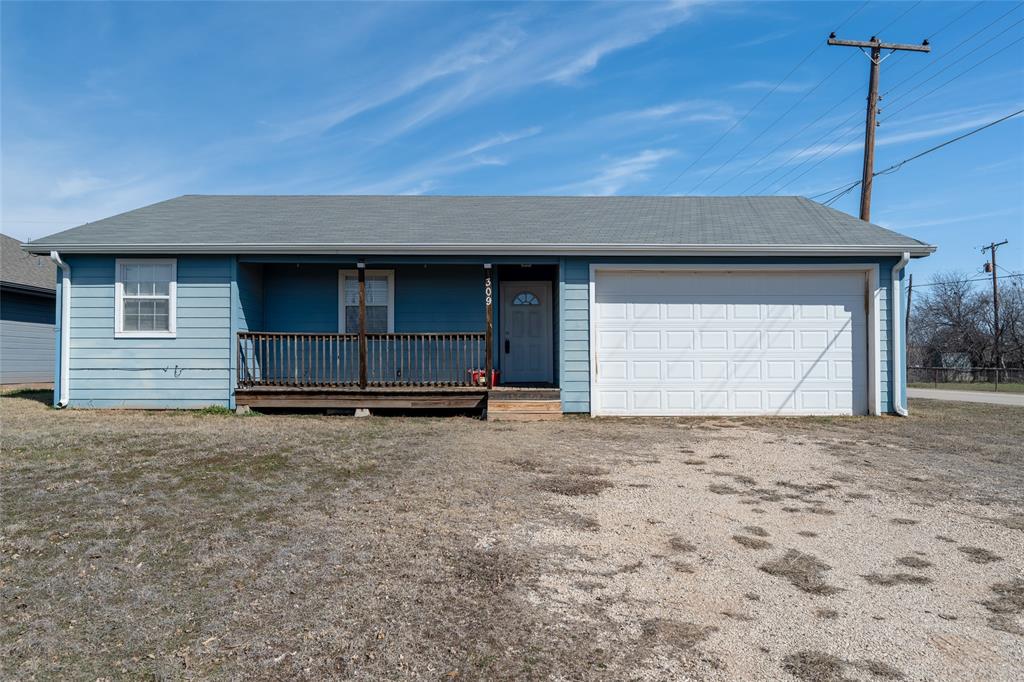 309 S Cedar Street Property Photo