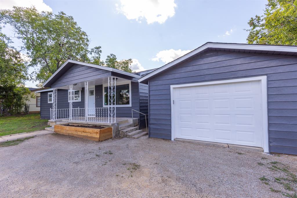 324 Eugenia Property Photo