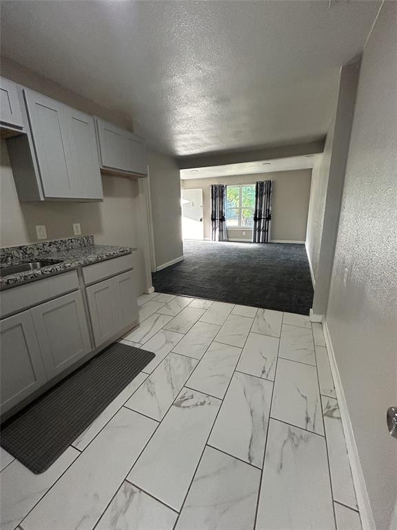 1302 Stone Drive Property Photo 5