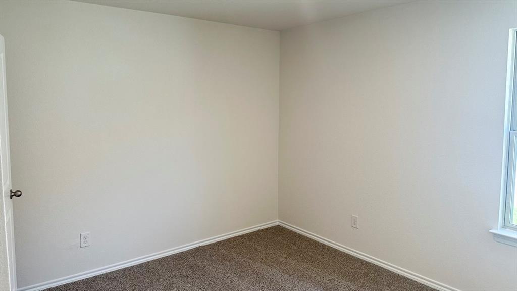 1427 Canongate Drive Property Photo 9