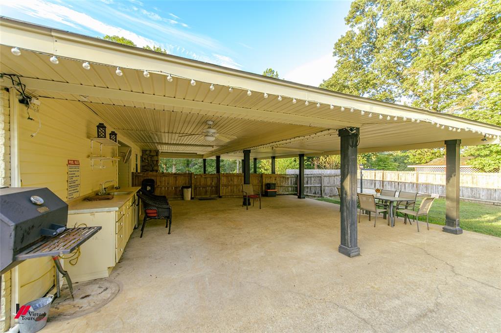 1120 Claiborne Street Property Photo 5