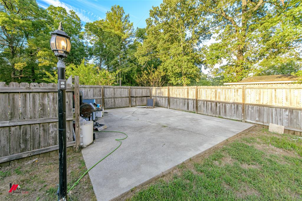 1120 Claiborne Street Property Photo 6