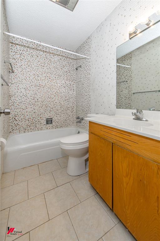 1120 Claiborne Street Property Photo 8