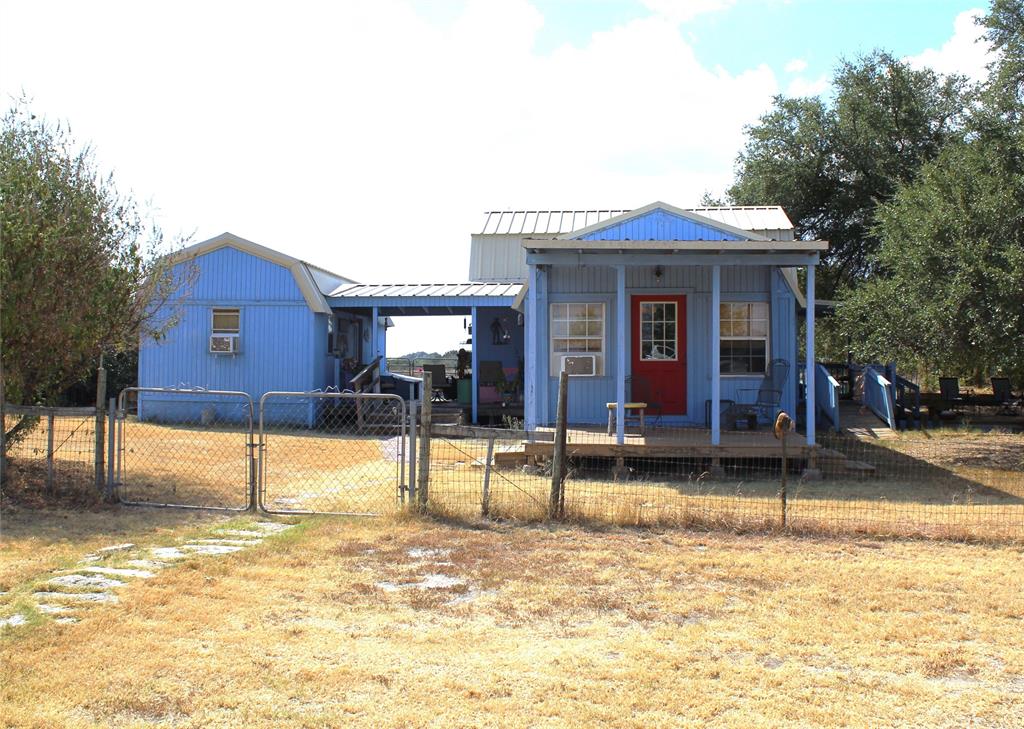 1365 Tennyson Drive Property Photo 2