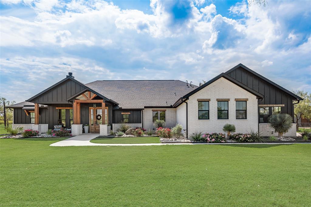 9650 Bluebonnet Drive Property Photo 1