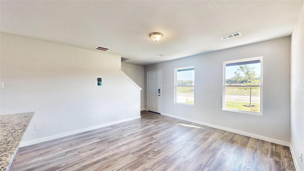 120 Cooper Drive Property Photo 4
