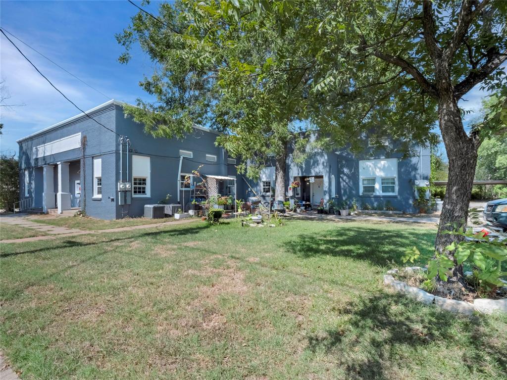 113 S Reagan Street Property Photo 3