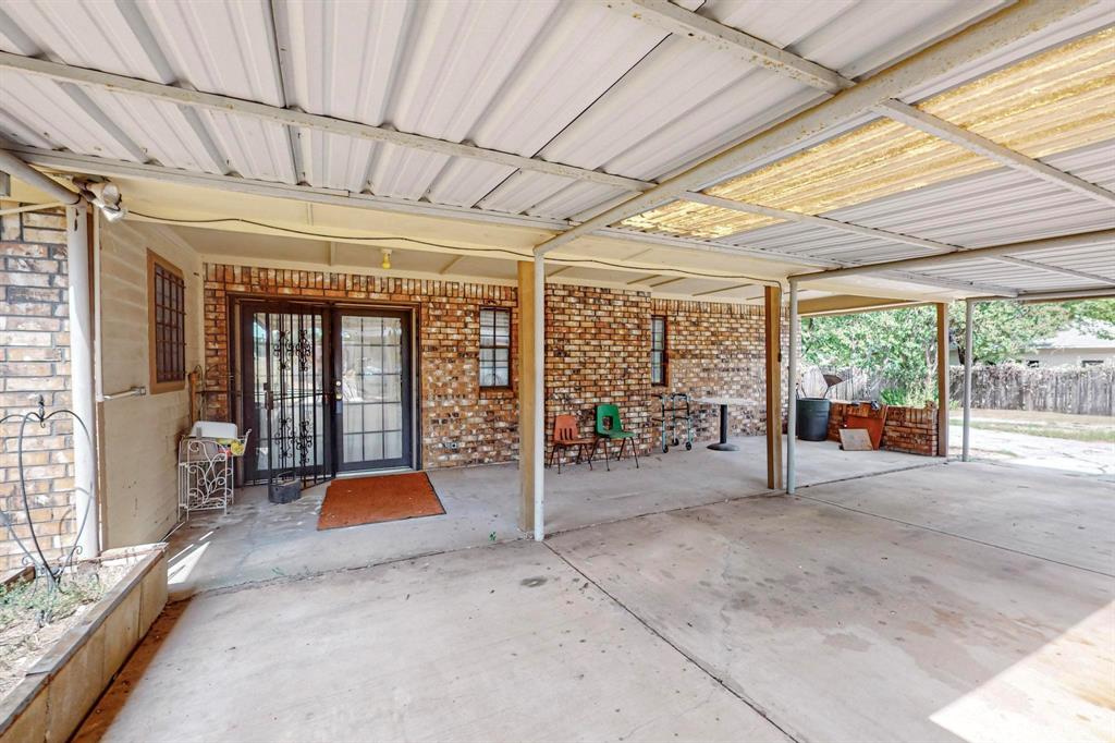 725 N Kaufman Street Property Photo 23