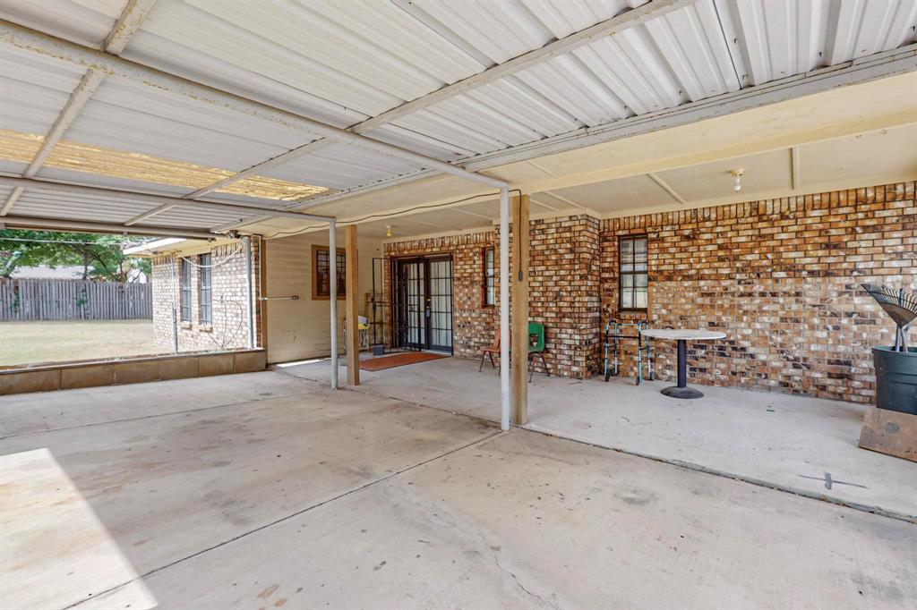 725 N Kaufman Street Property Photo 24