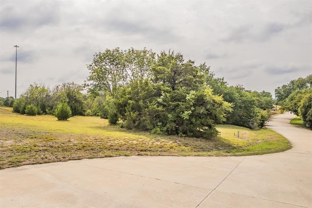 2240 Creekridge Drive Property Photo 10