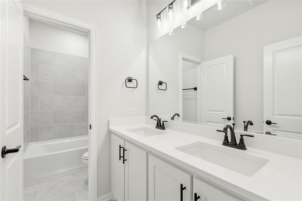 225 Redford Lane Property Photo 35