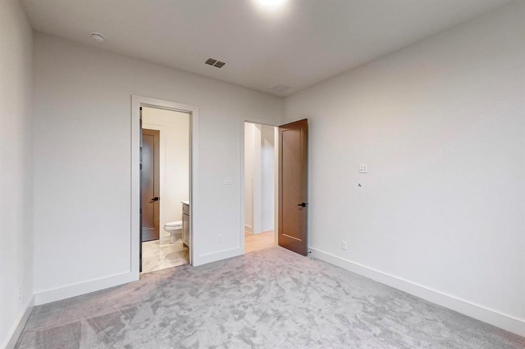 7113 Woodside Drive Property Photo 27