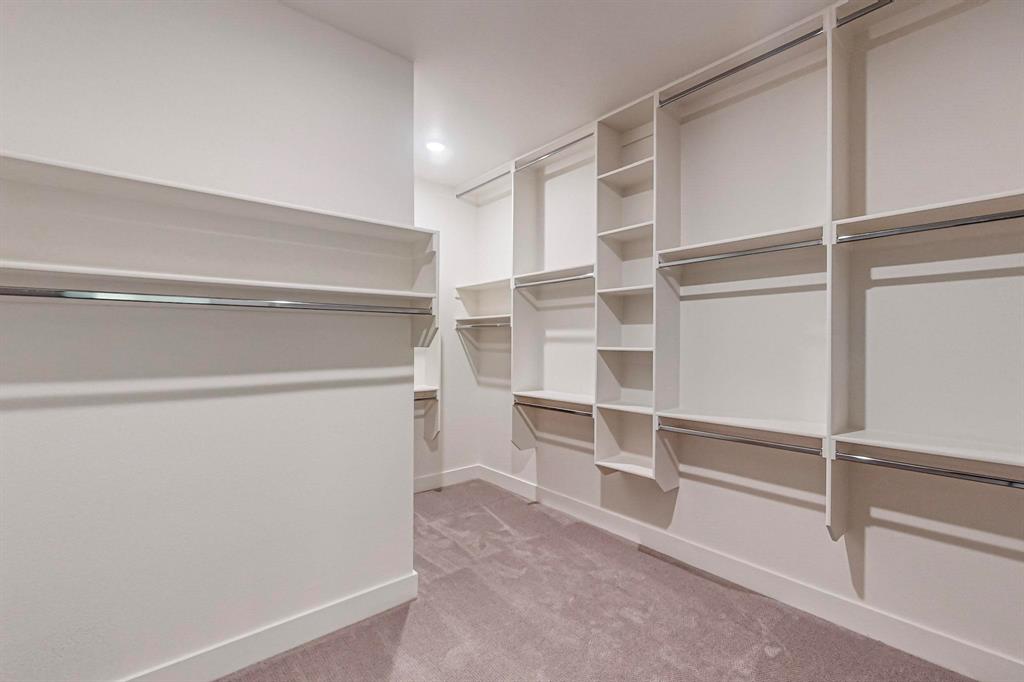 7113 Woodside Drive Property Photo 31