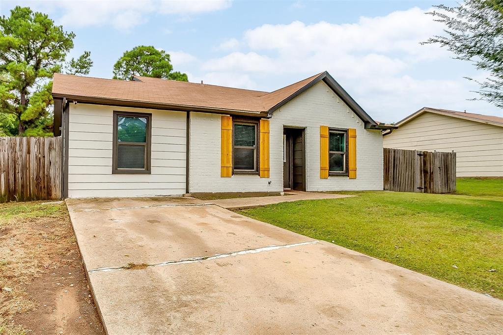 845 Pine Mountain Drive Property Photo 4